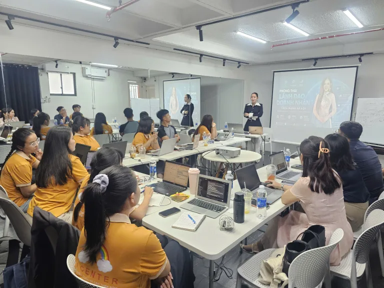 Chuyên gia Chuyển đổi số Kinh doanh & Marketing thực chiến