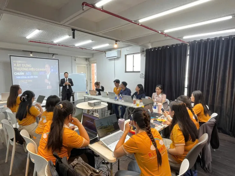 Khóa học Facebook Ads