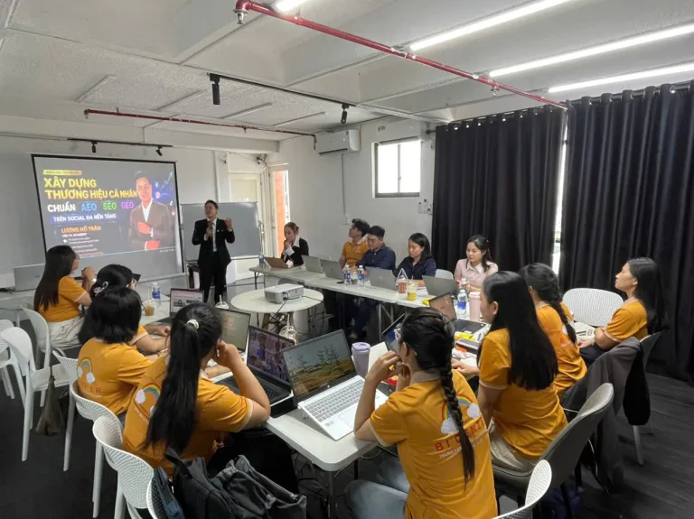 Học chạy quảng cáo Facebook Ads ở đâu tốt? Khóa học thực chiến